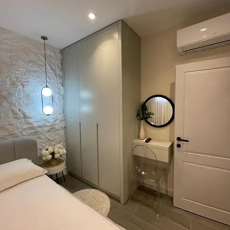 Vega 3 Apartment *
